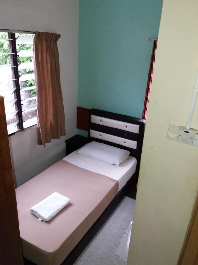De Chempedak Guesthouse 6 & 7 Kampong Baru 外观 照片