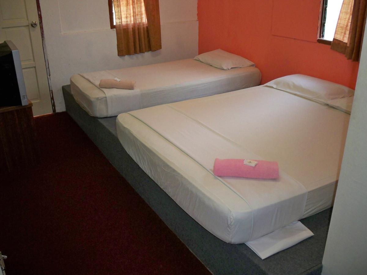 De Chempedak Guesthouse 6 & 7 Kampong Baru 外观 照片