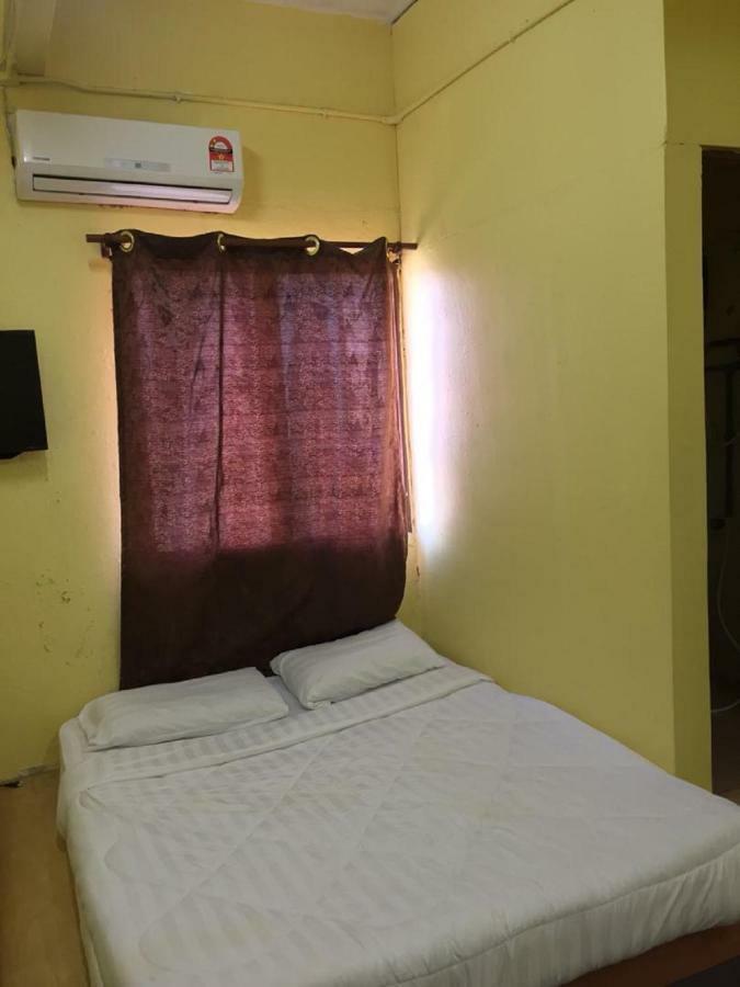 De Chempedak Guesthouse 6 & 7 Kampong Baru 外观 照片
